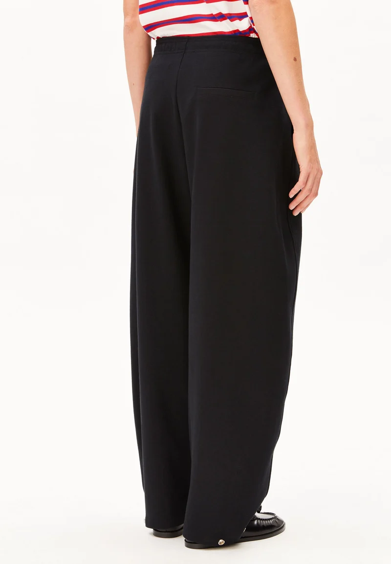 BARREL PULL-ON JERSEYHOSE | black