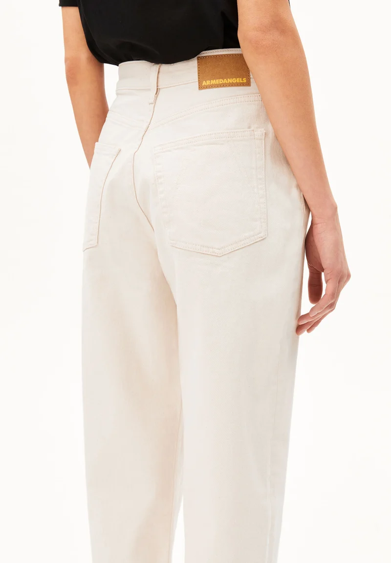 MAIRAA HIGH WAIST MOM JEANS | undyed