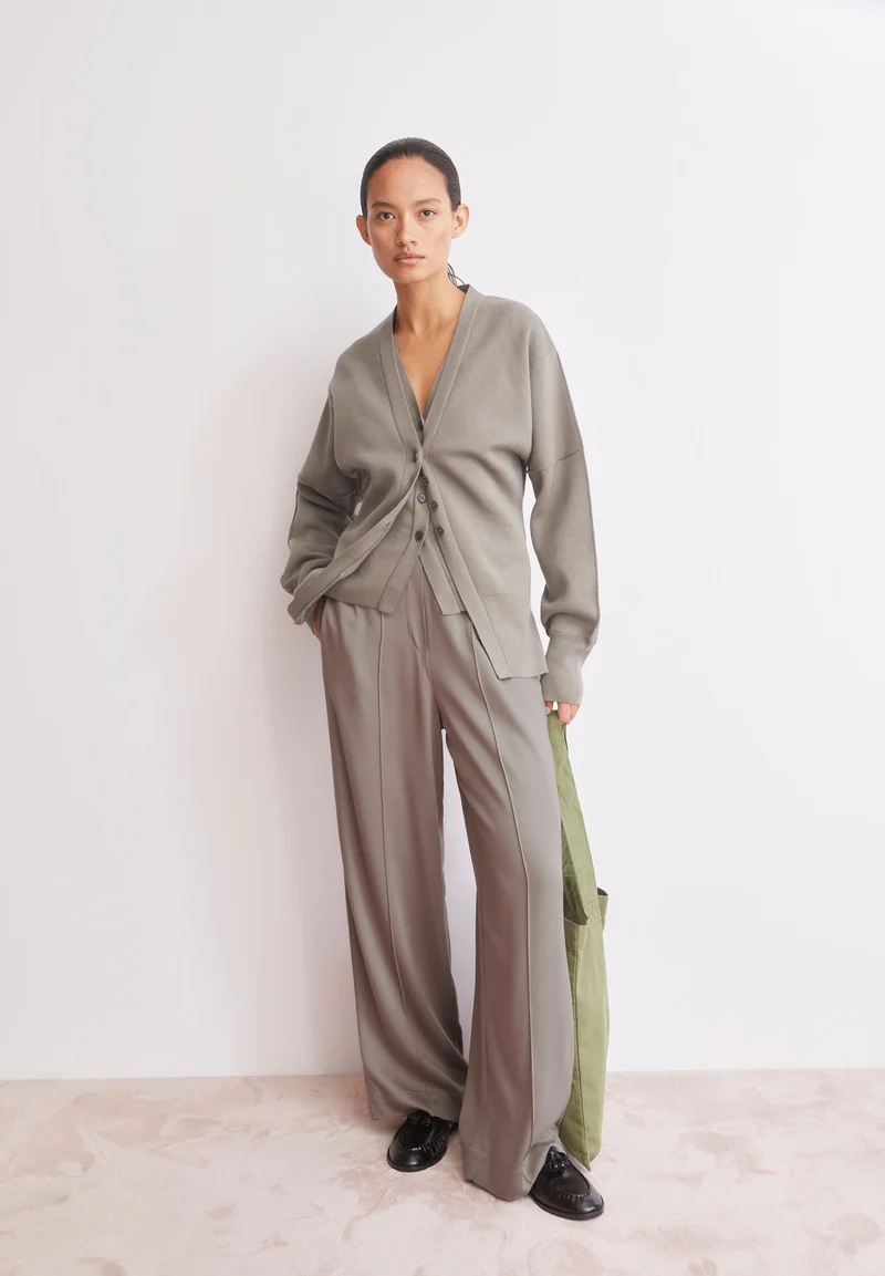 JONVAALIE HOSE | walnut cream