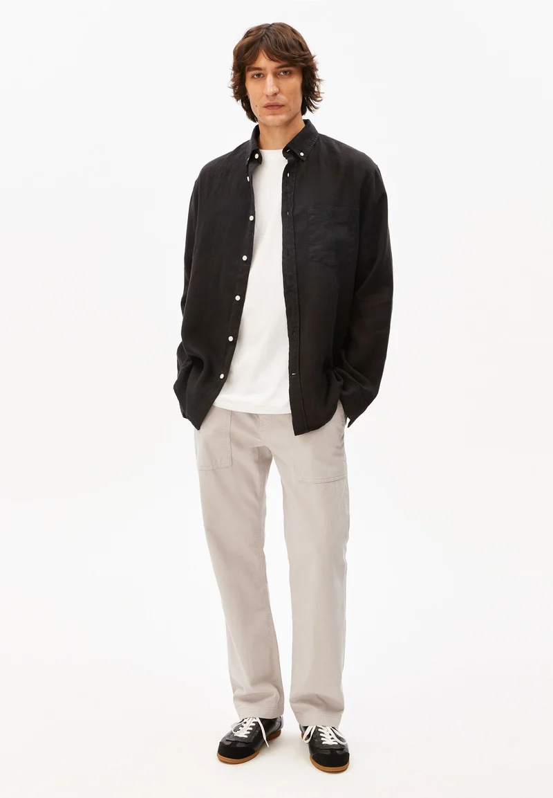 LEINEN-LANGARMHEMD | black