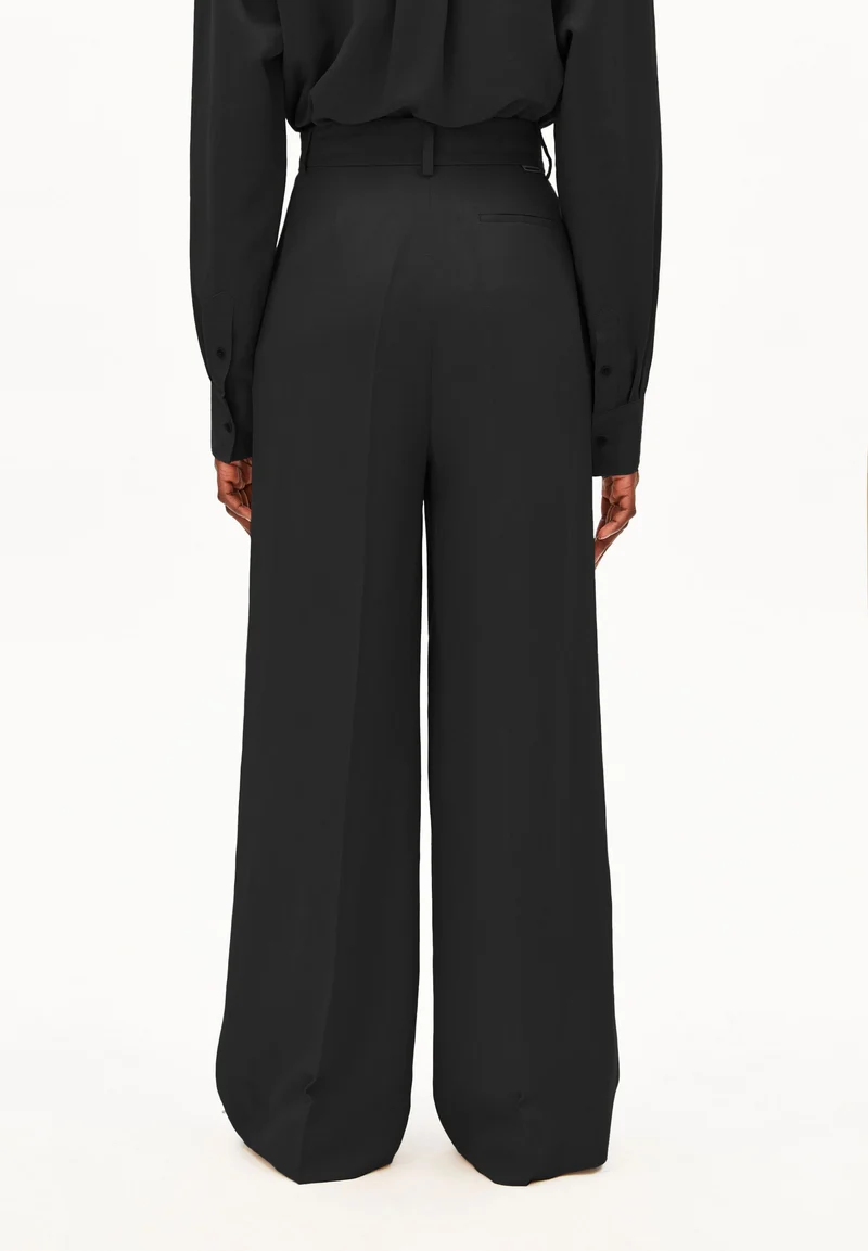 KAAYUA LEINENHOSE | black