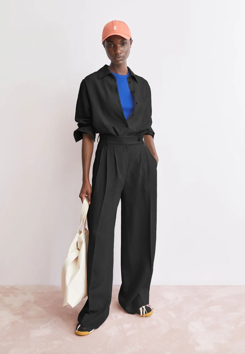 KAAYUA LEINENHOSE | black