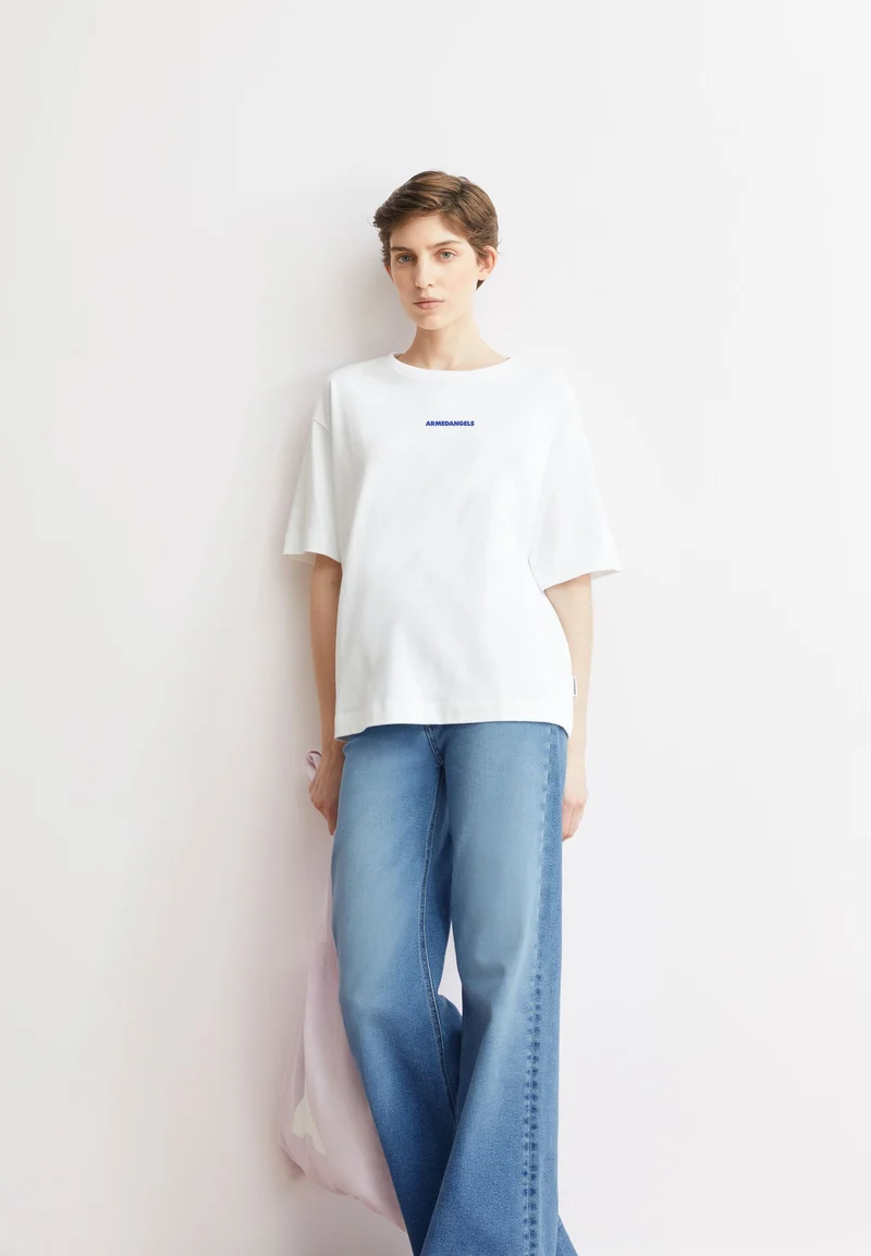 GIANNAA CHAANGE T-SHIRT | white
