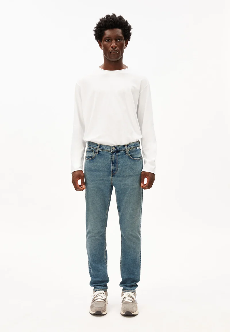 AARJO TARPA TAPERED JEANS | lule