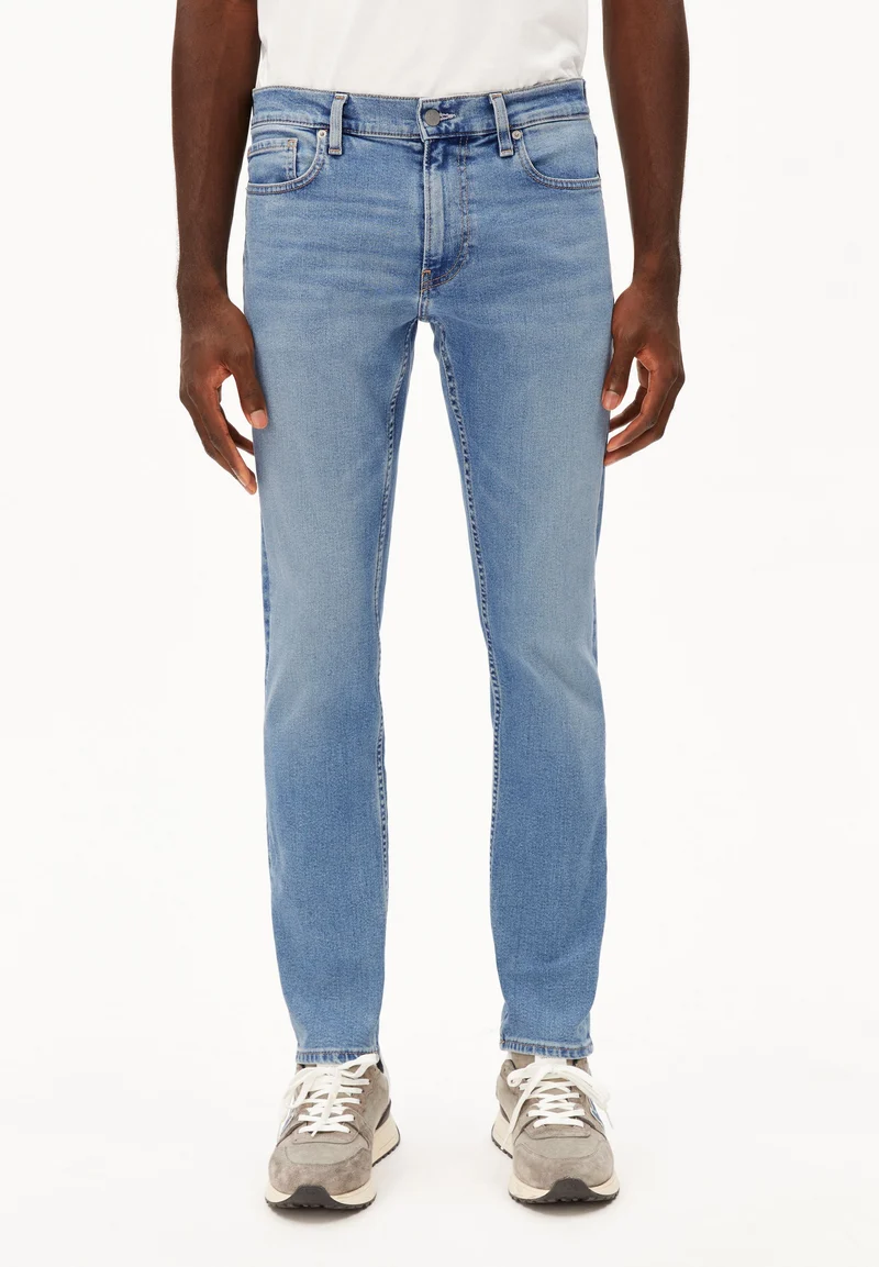 CCL - IAAN SLIM JEAN
