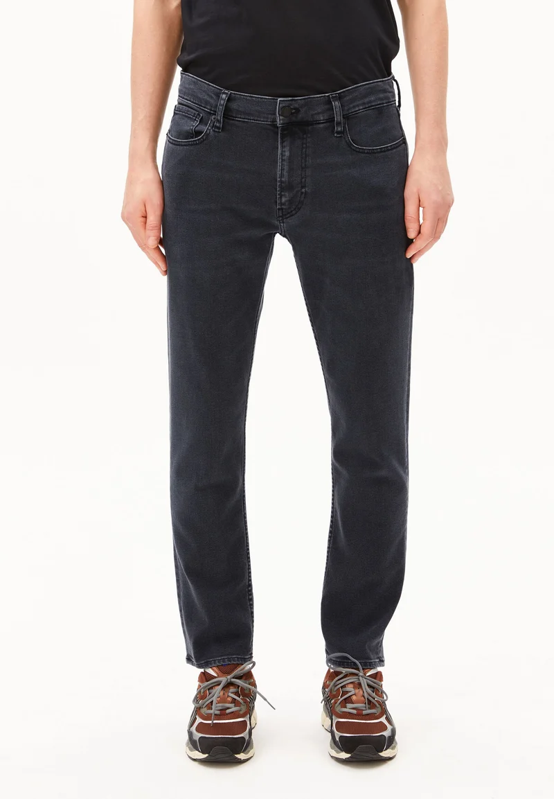 IAAN SLIM JEANS | smoked
