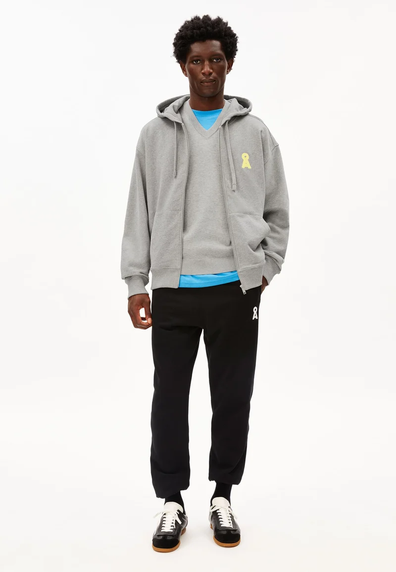 SAROMIAAN SWEATJACKE | silver melange