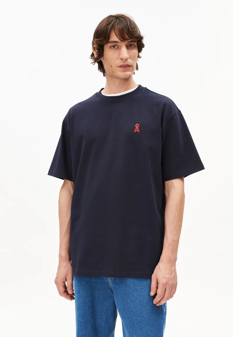 MAARKOS CHANGES T-SHIRT | night sky