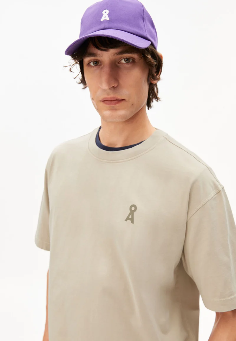 ICONIC Å MAARKOS GD T-SHIRT | sand stone washed