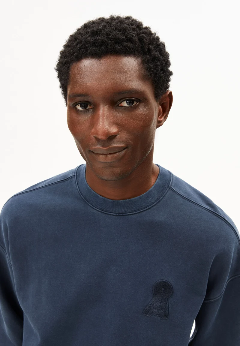 ICONIC Å GMT DYE SWEATSHIRT | night sky washed