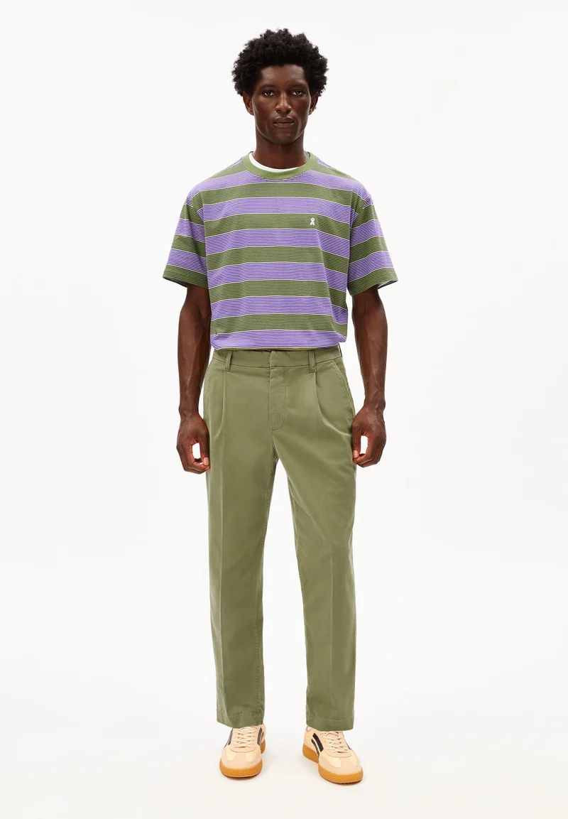 TAAMIR PLISSIERTE CHINOHOSE | fatigue green