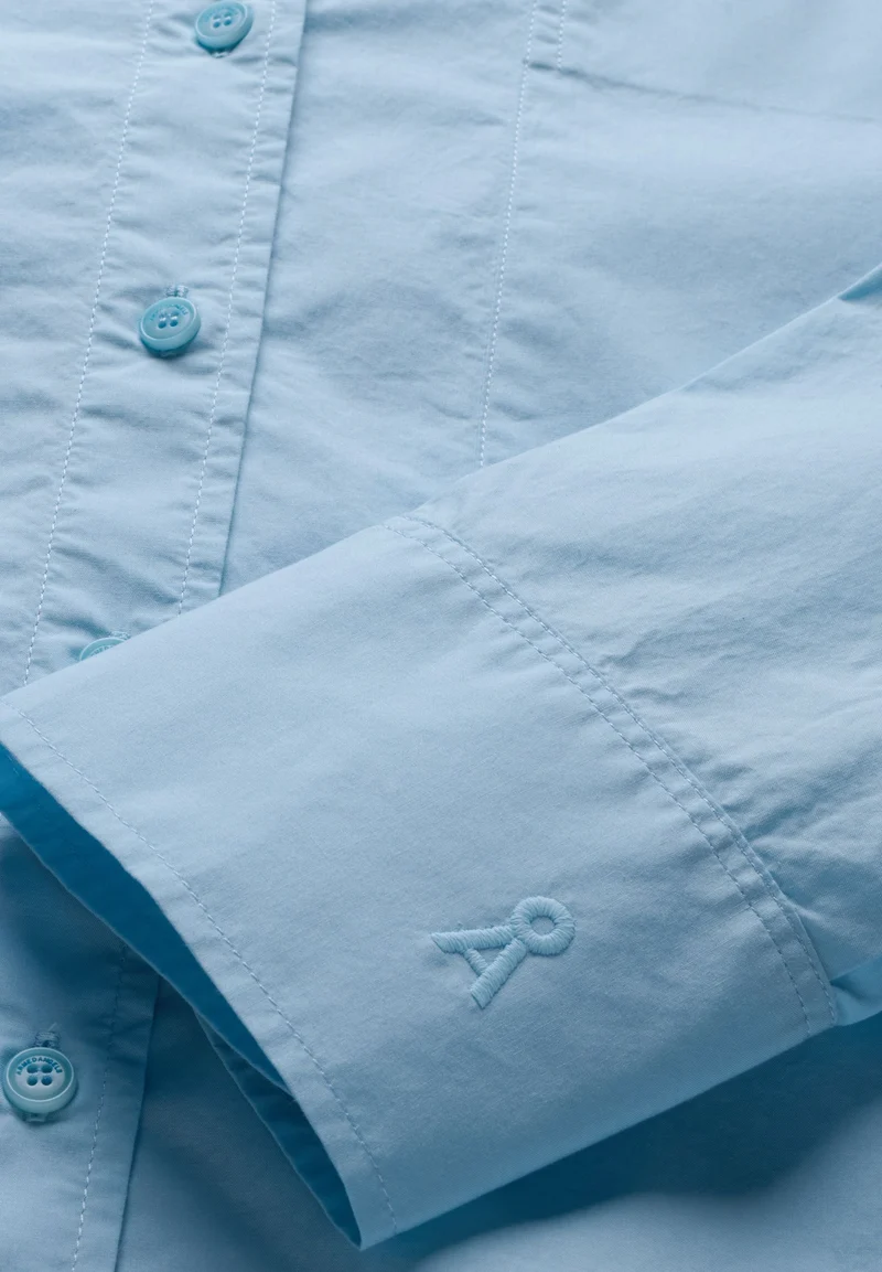 WEITE POPLIN BLUSE | blue glow