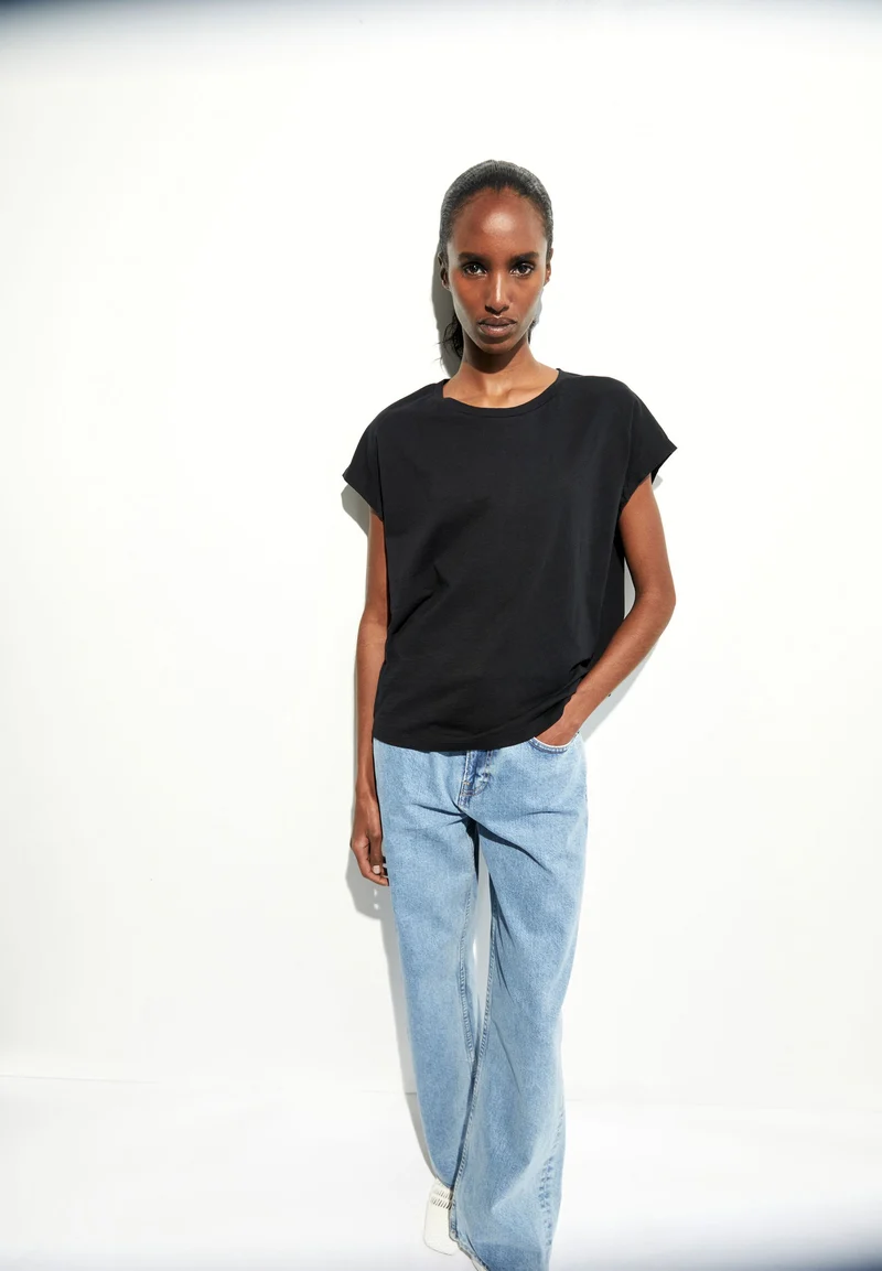 SLUB JERSEY T-SHIRT | black