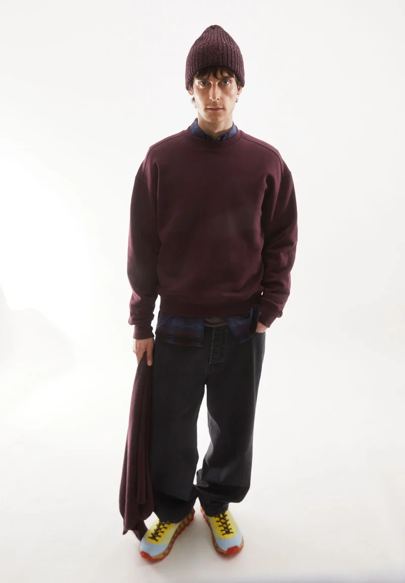 EMAAL Å ZICK ZACK SWEATSHIRT | dark cranberry