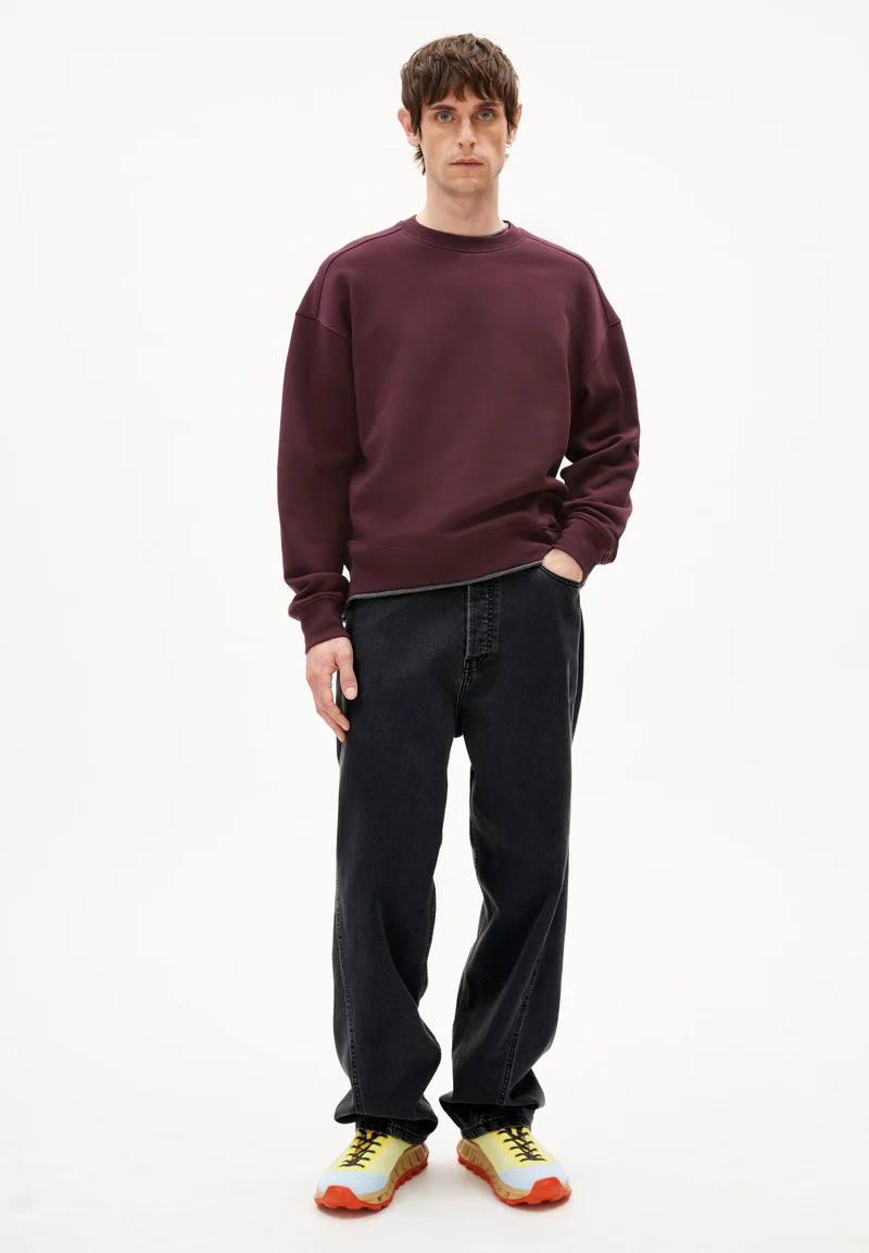 EMAAL Å ZICK ZACK SWEATSHIRT | dark cranberry