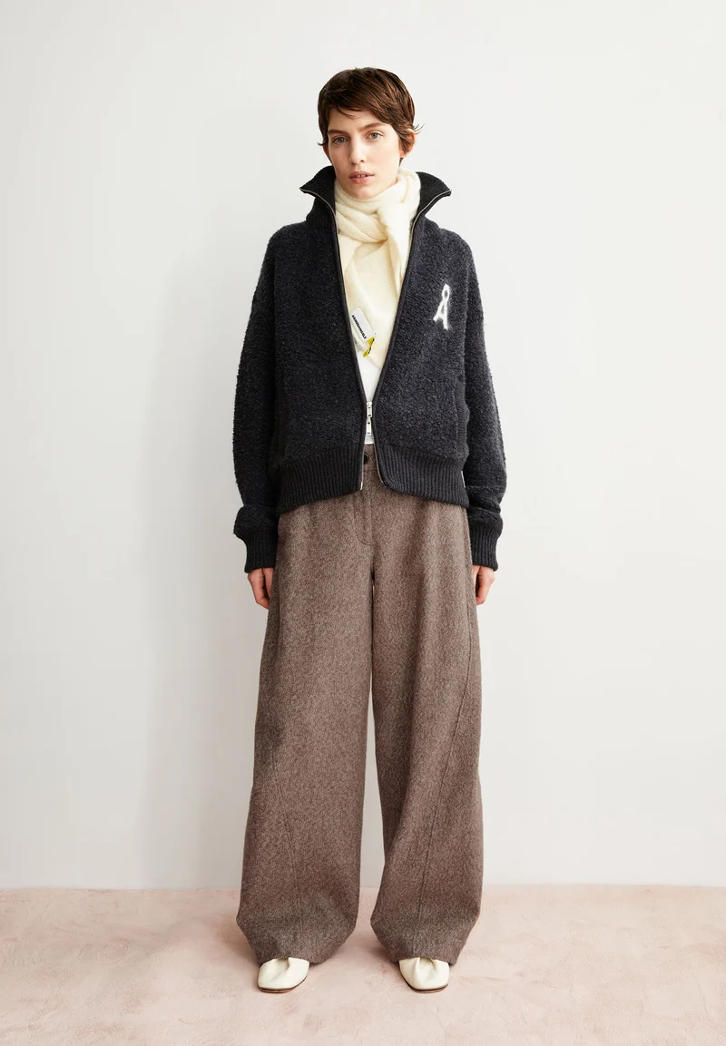ICONIC Å BOUCLÉ STRICKJACKE | steel melange-oatmilk