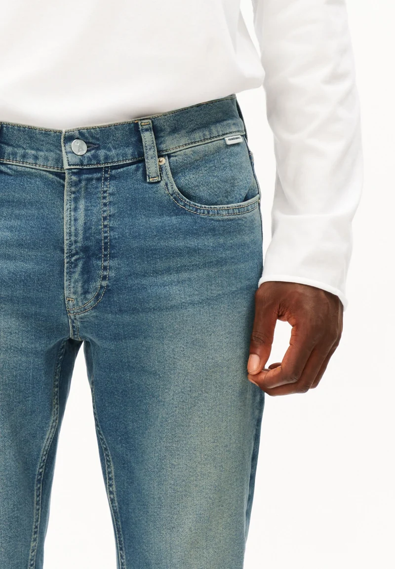IAAN SLIM JEANS | viskan