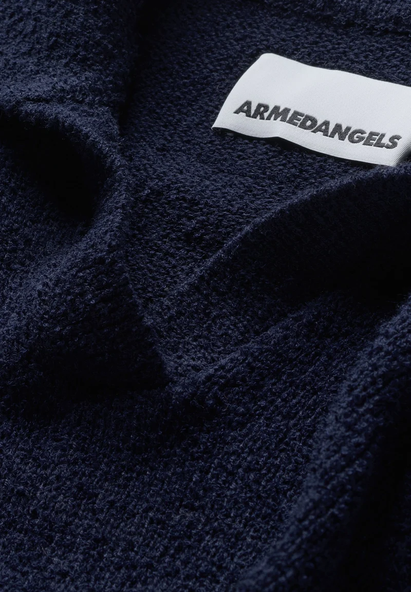BOUCLE STRICKPOLOSHIRT | night sky