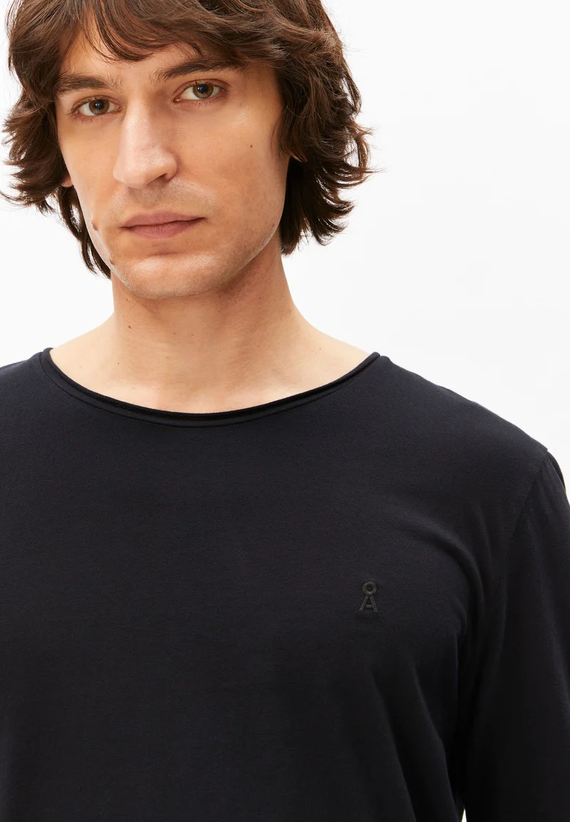 JAAMES BRUSHED LANGARMSHIRT | black