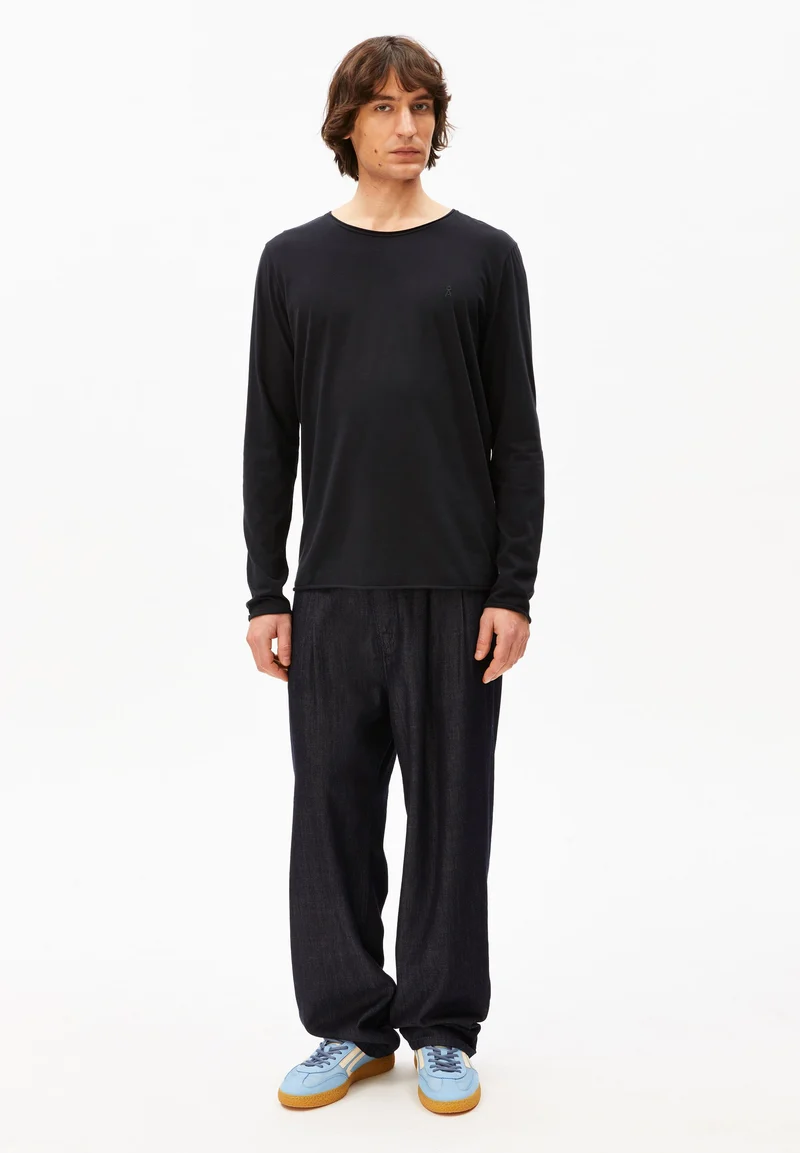 JAAMES BRUSHED LANGARMSHIRT | black