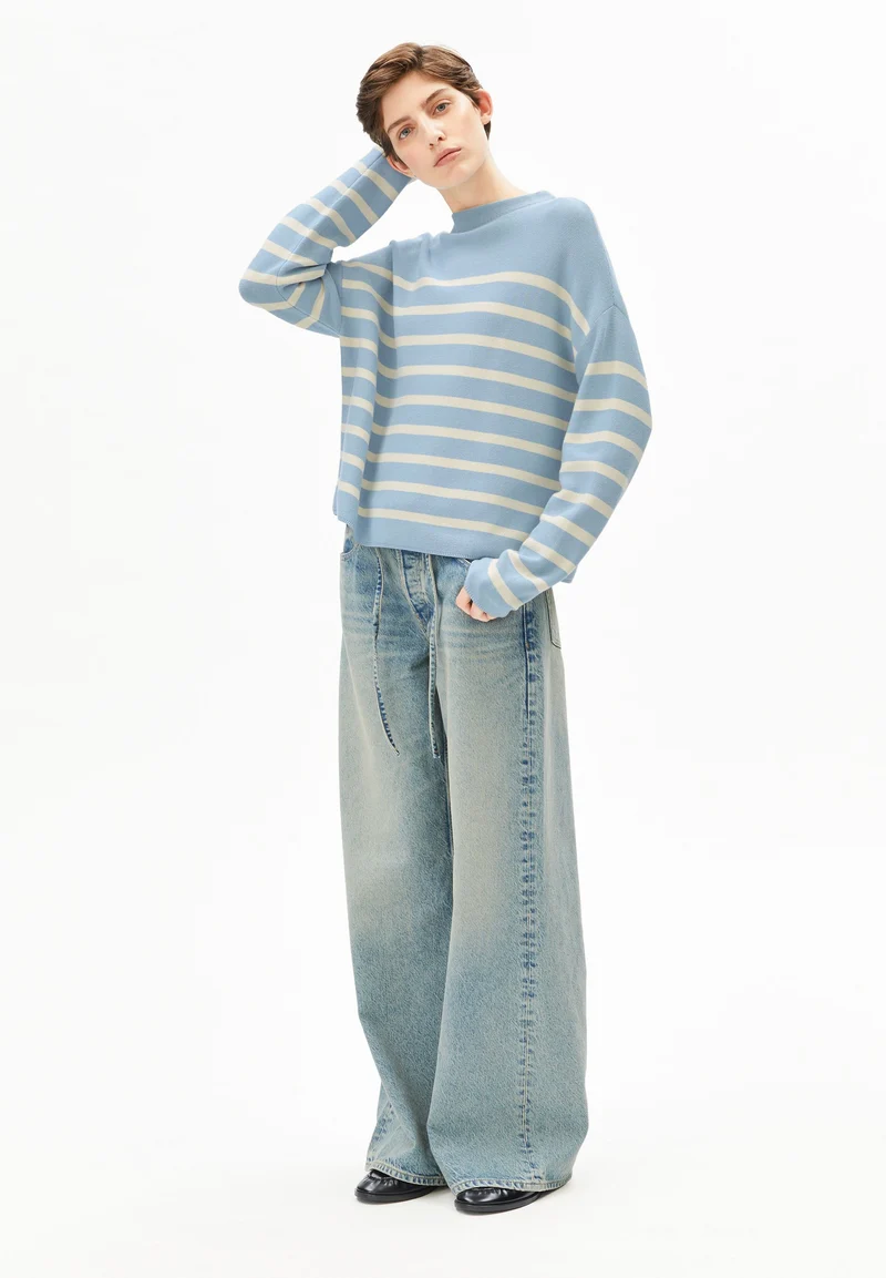 MERINAA GESTREIFTER STRICKPULLOVER | blue glow-oatmilk