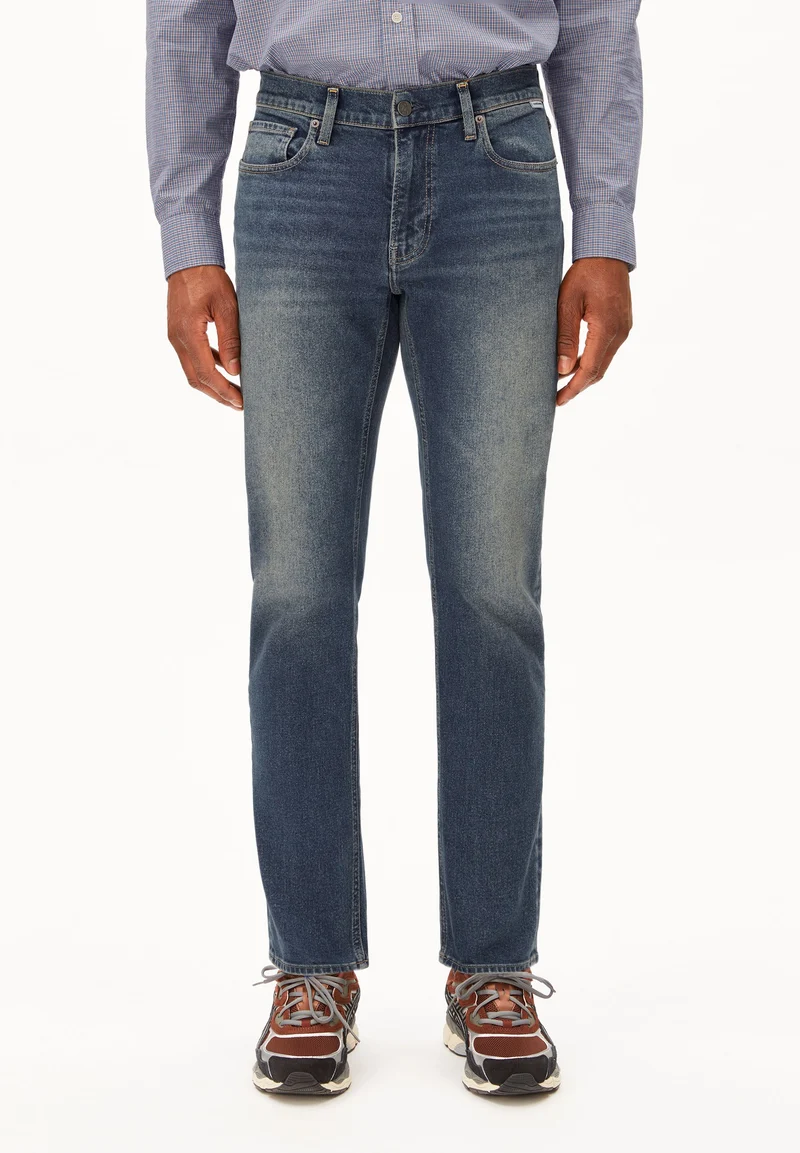CCL - IAAN SLIM JEAN