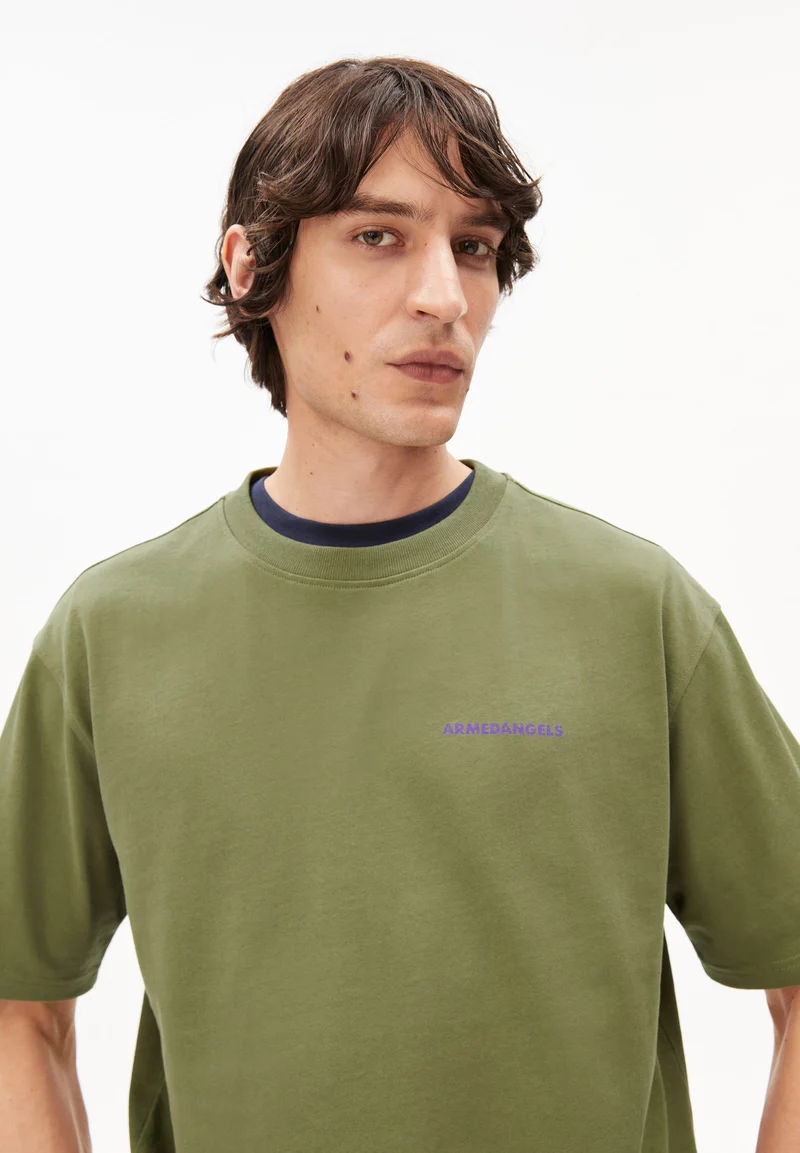 MAARKOS OUTGROWN T-SHIRT | fatigue green