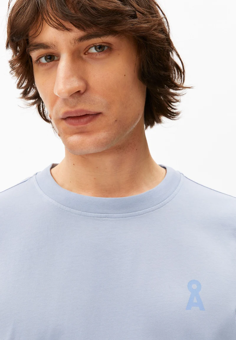 ICONIC Å MAARKOS GD T-SHIRT | wedgwood washed