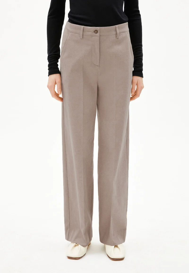 LEANDRAA HANDAAS | pure-walnut cream