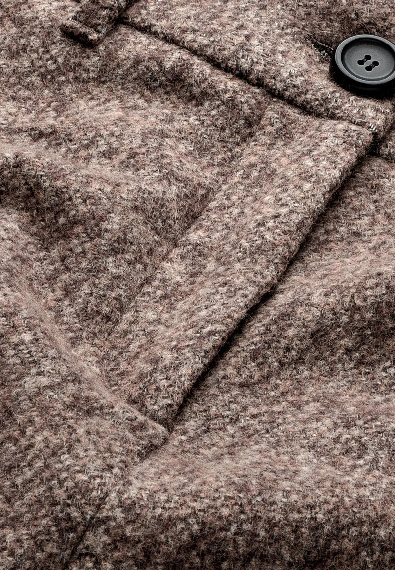 HANNAAHLA TWEED | pure-walnut cream