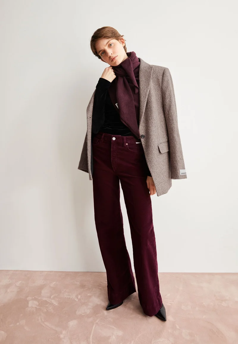 MURLIAA CORDHOSE | dark cranberry