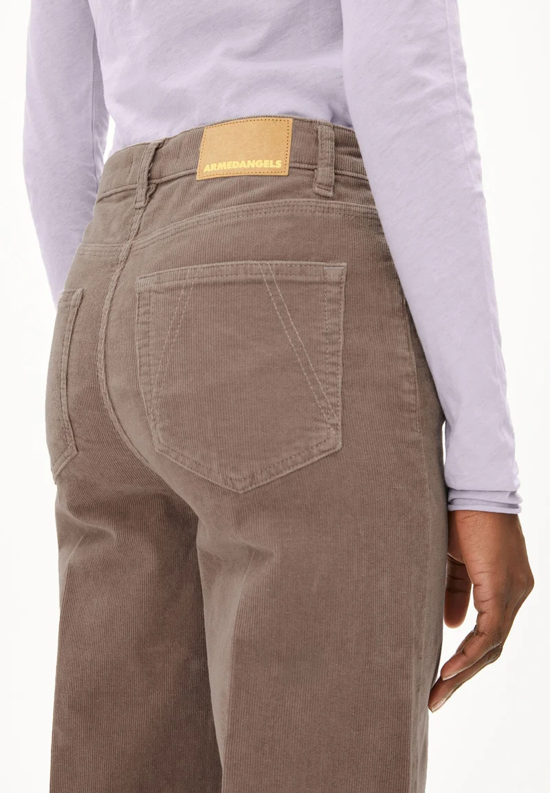 MURLIAA CORDHOSE | walnut cream