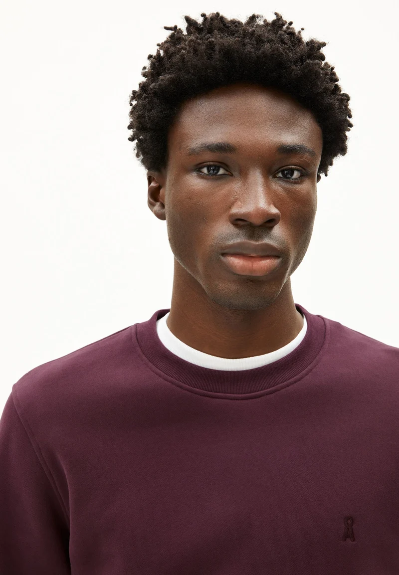 BAARO FLEECE SWEATSHIRT | dark cranberry