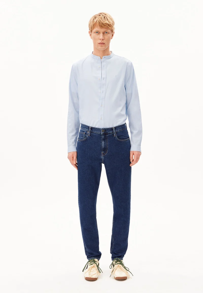 AARJO TARPA TAPERED JEANS | whale