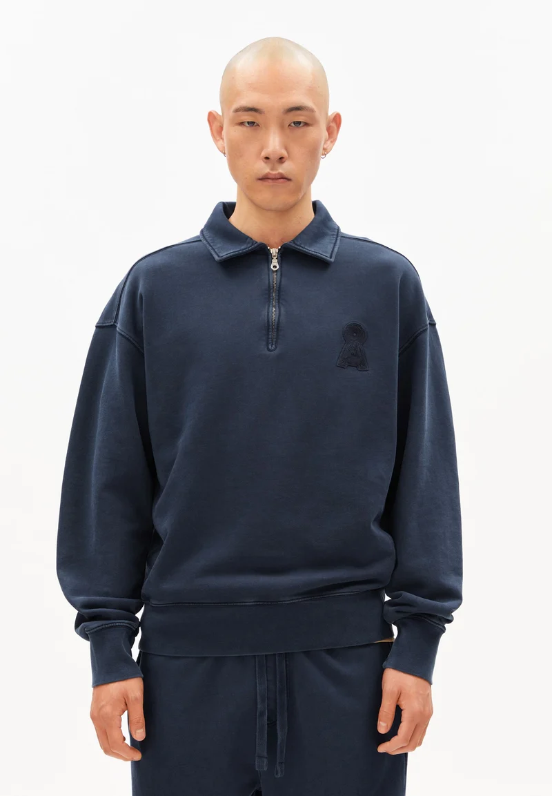 ICONIC Å GMT DYE ZIP TROYER