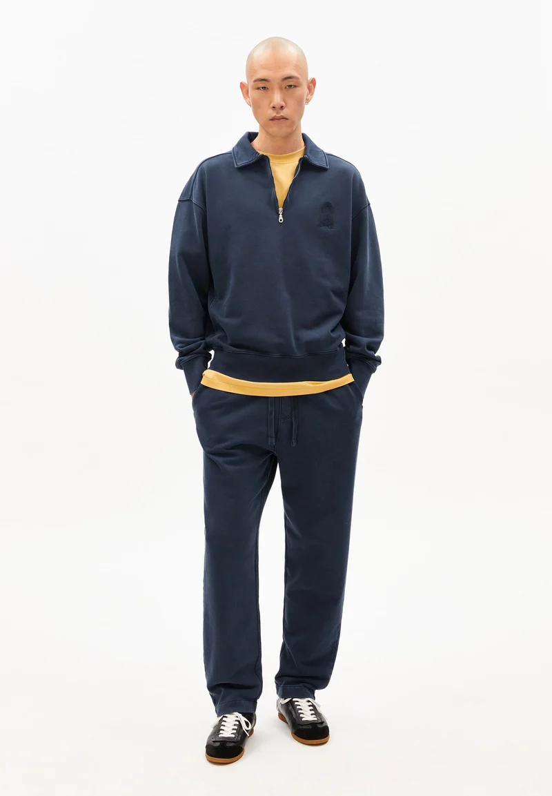 ICONIC Å GMT DYE TROYER | night sky washed