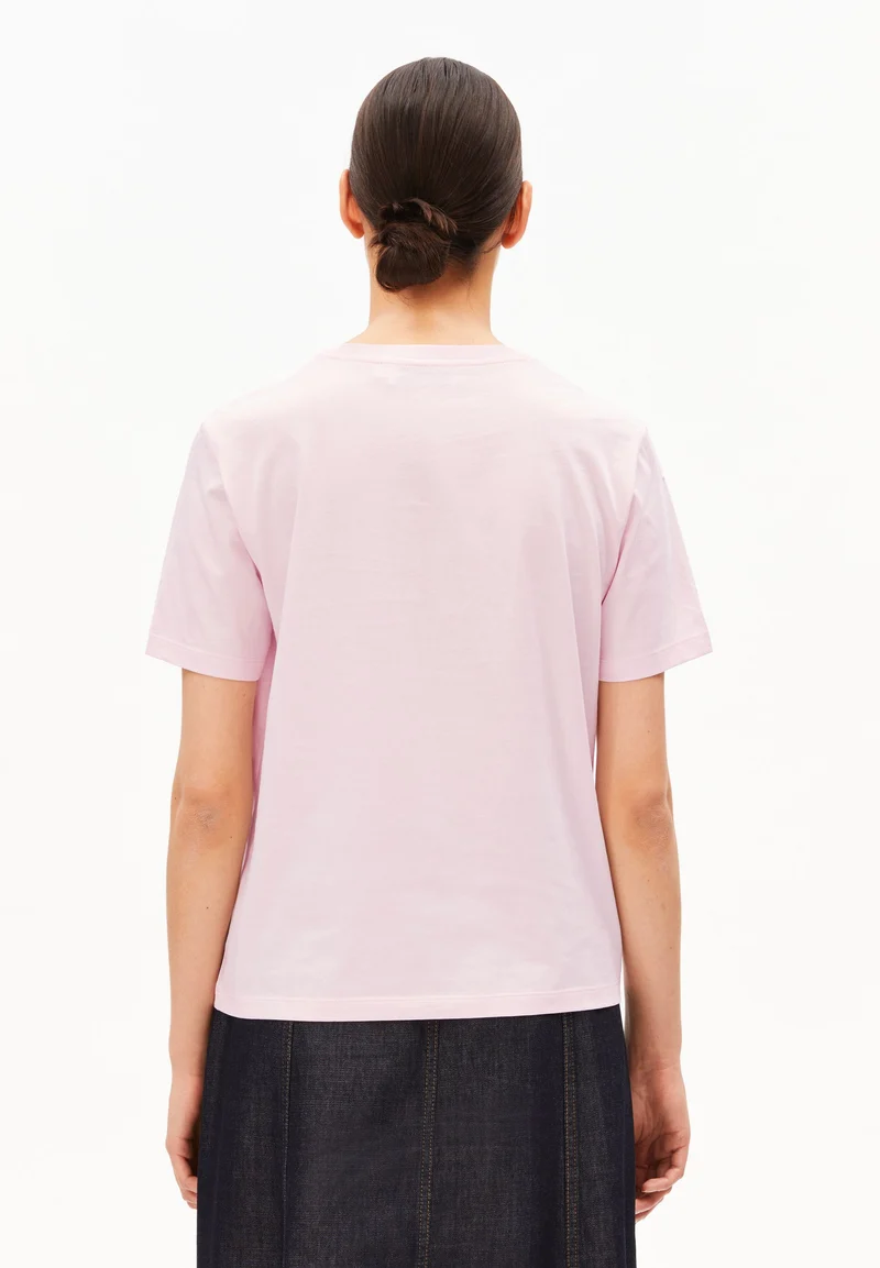 LUALAA EMBRO T-SHIRT | pink mist