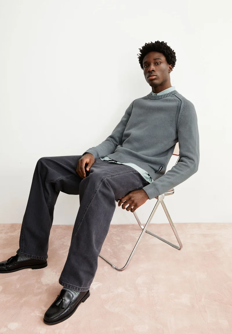 VAANJO GMT DYE STRICKPULLOVER | space steel