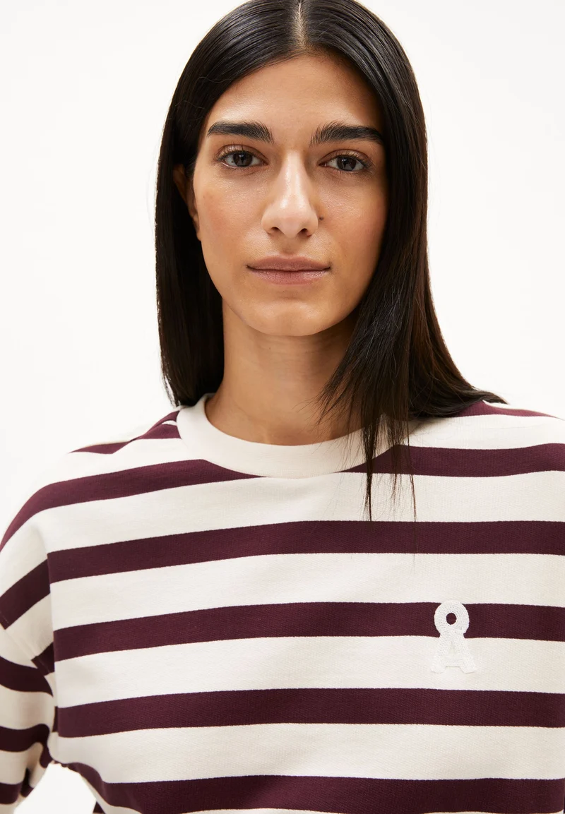 ICONIC Å FRANKAA BOLD | undyed-dark cranberry