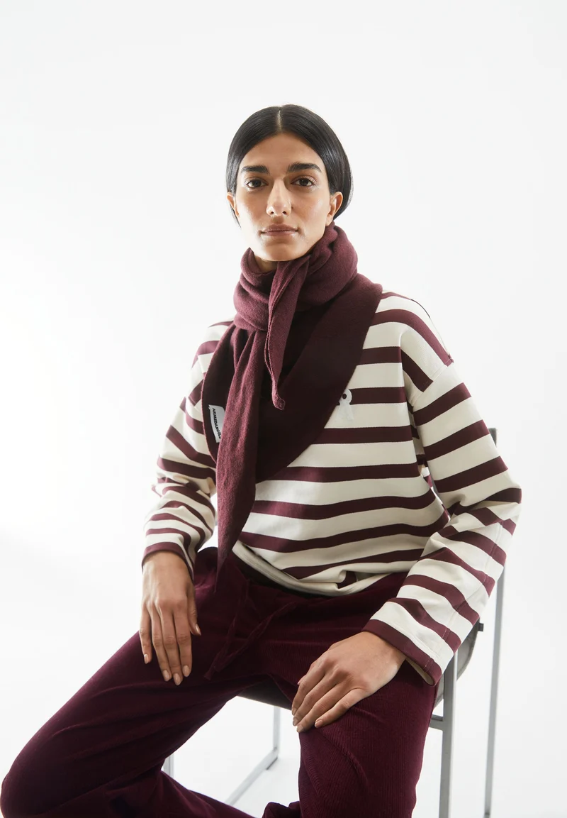 ICONIC Å FRANKAA BOLD | undyed-dark cranberry