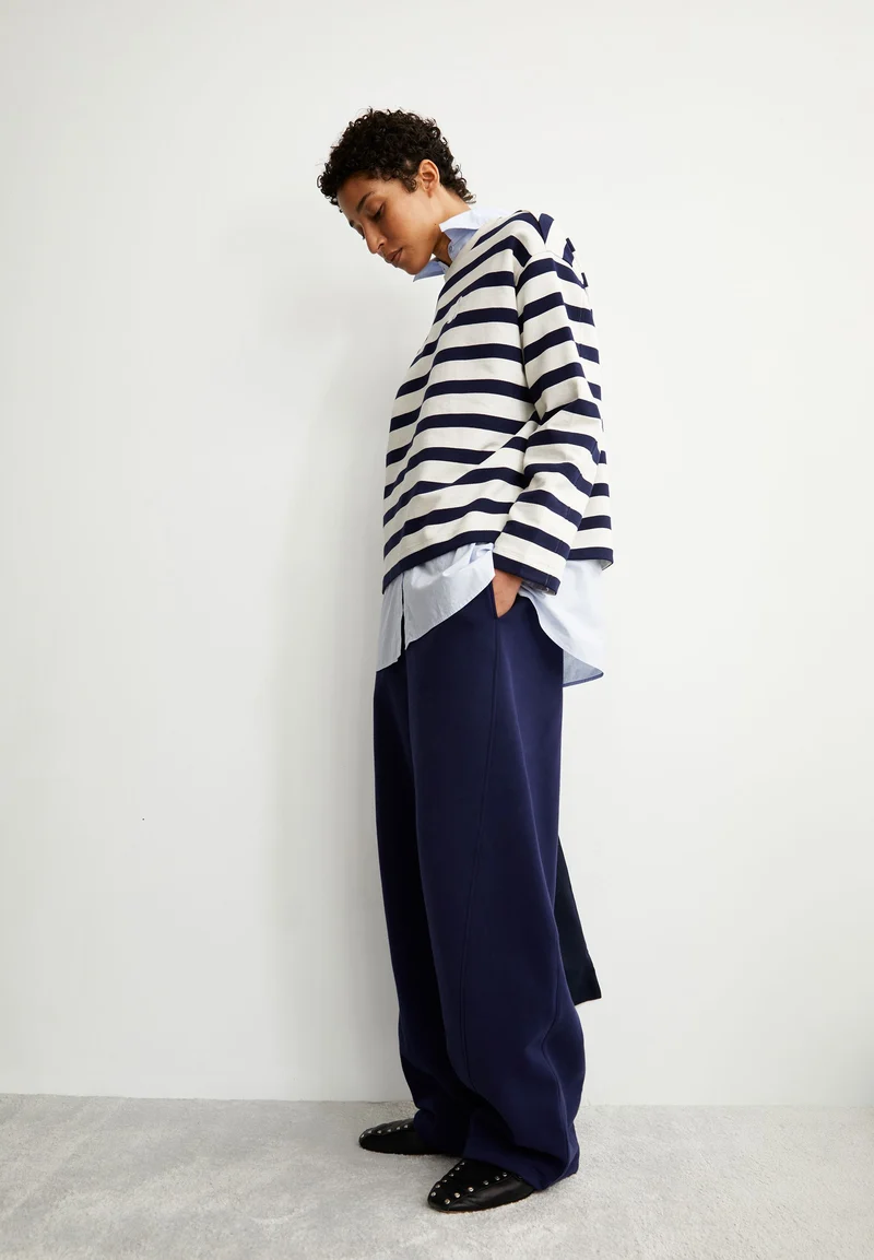 ICONIC Å FRANKAA BOLD | undyed-tinted navy
