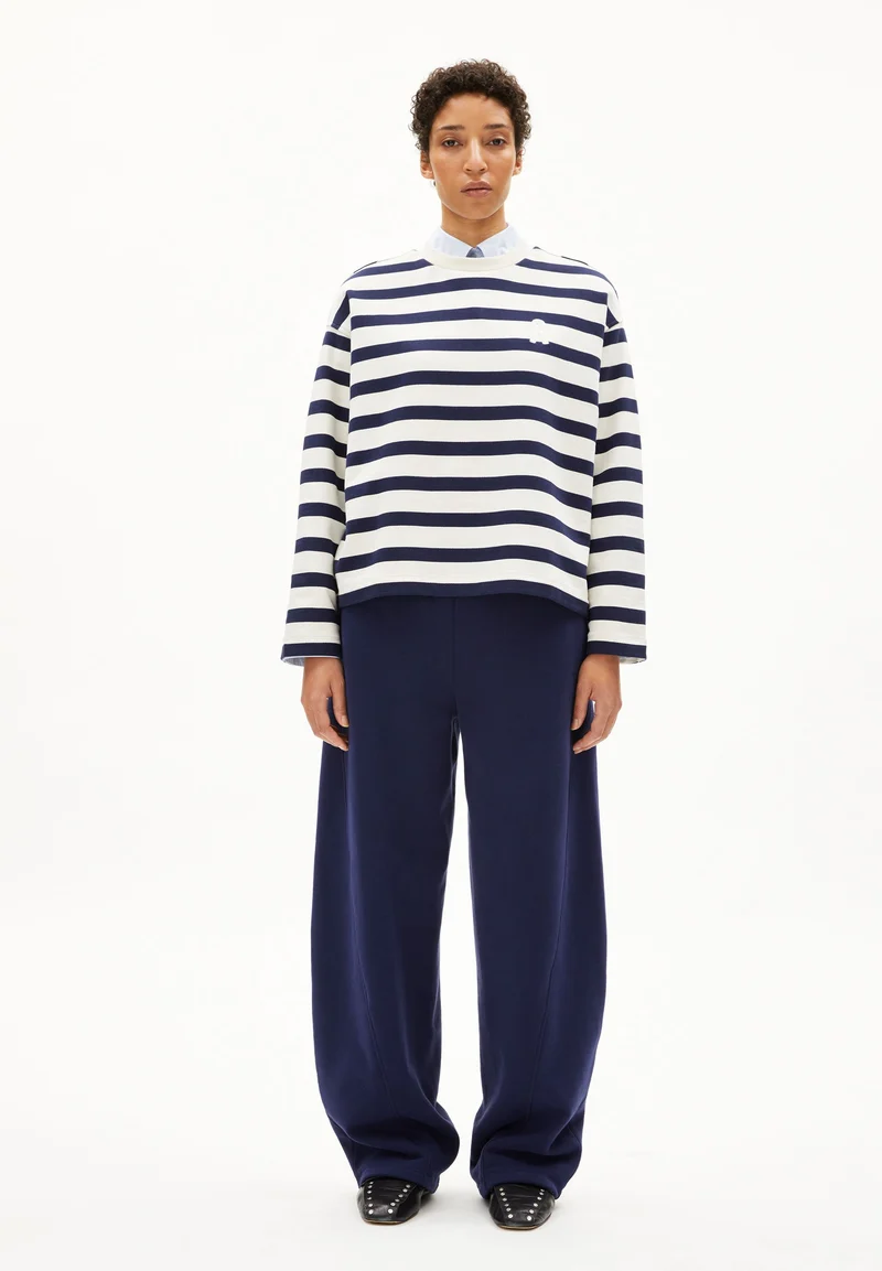 ICONIC Å FRANKAA BOLD | undyed-tinted navy