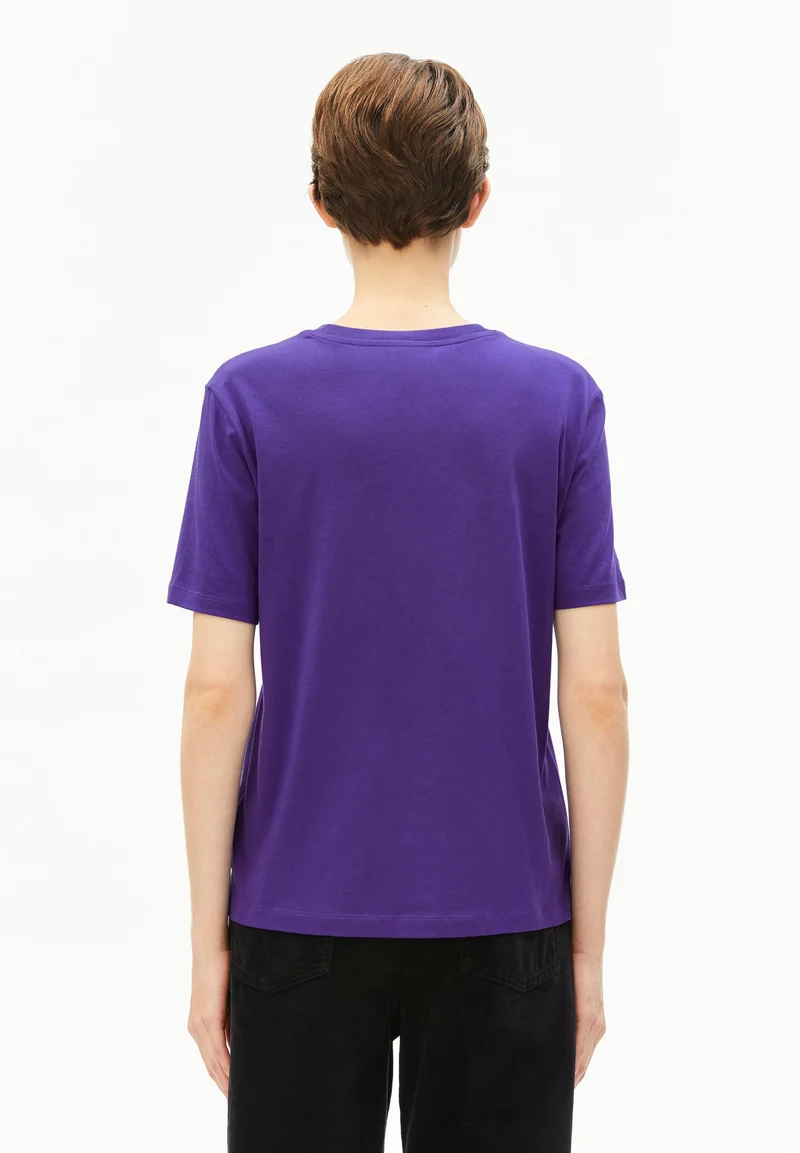 LUALAA T-SHIRT | indigo lilac
