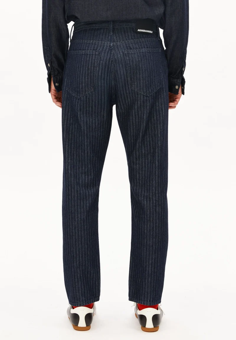 HERRINGBONE TAPERED JEANS | rinse