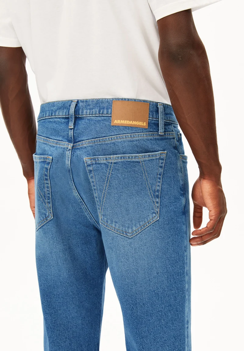 MAAKX RELAXED TAPERED JEANS | orkla