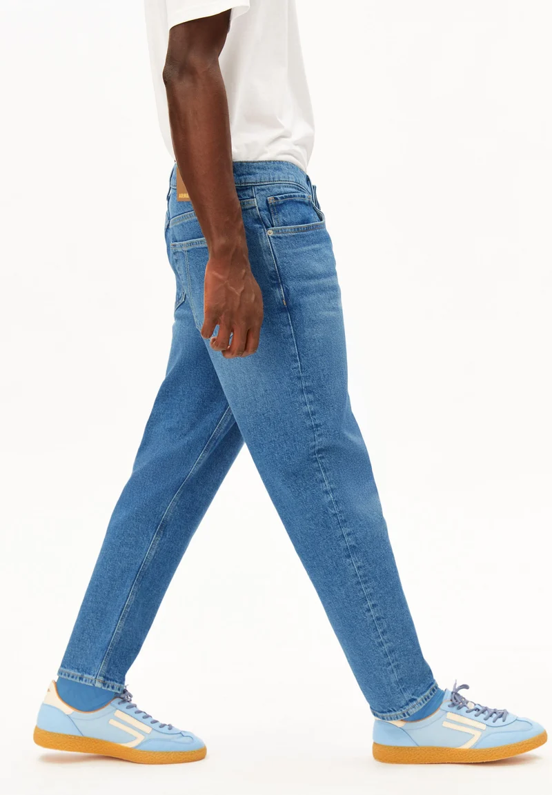 MAAKX RELAXED TAPERED JEANS | orkla