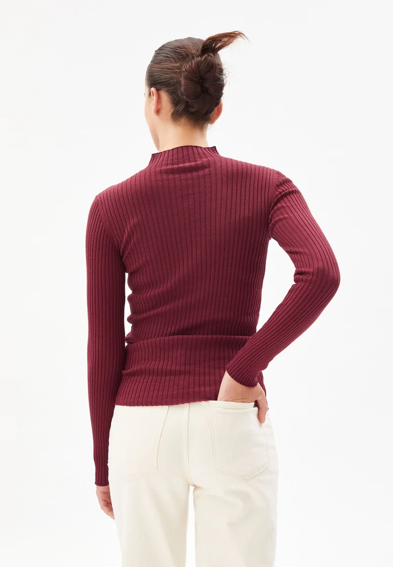 ALAANIA STRICKPULLOVER | ruby red