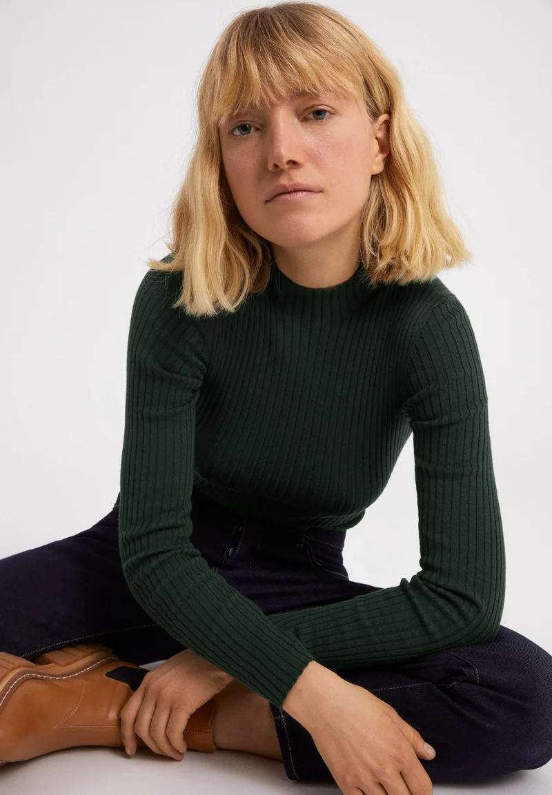 ALAANIA STRICKPULLOVER | vintage green