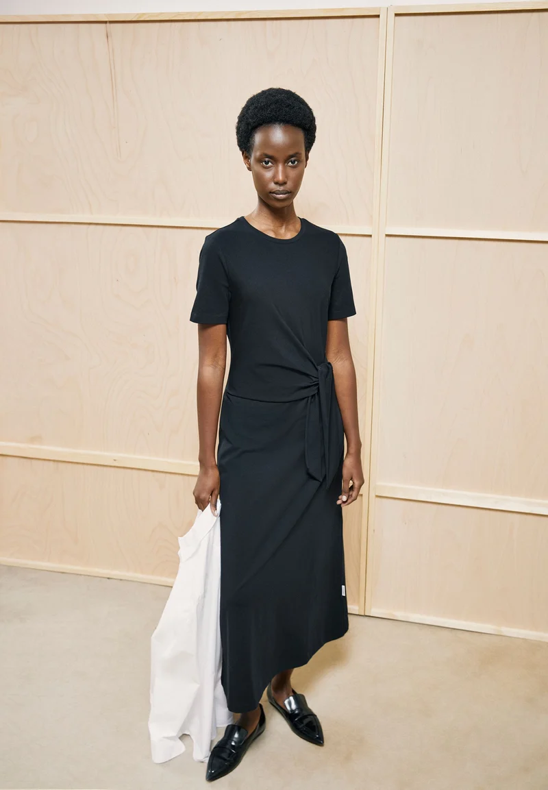 JELTAA JERSEY-KLEID | black