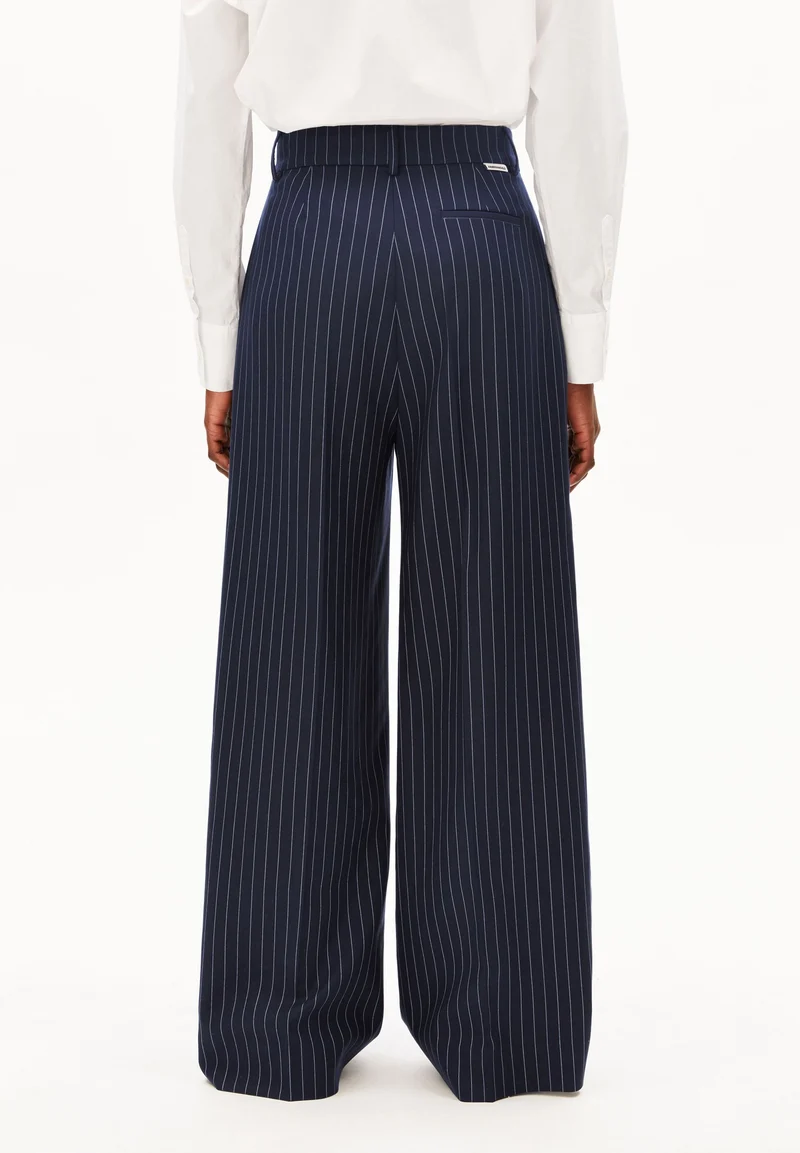 KAAYUA NADELSTREIFENHOSE | night sky-white